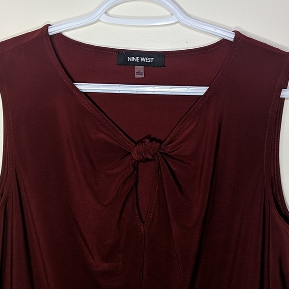 Nine West burgundy sleeveles top - Picture 2 of 5